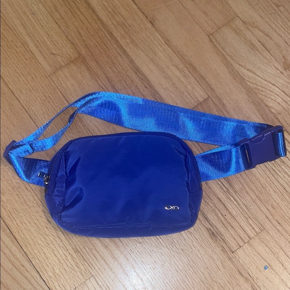 Sun and Sky Handbags - Sun and Sky Vibrant Blue Belt Bag
